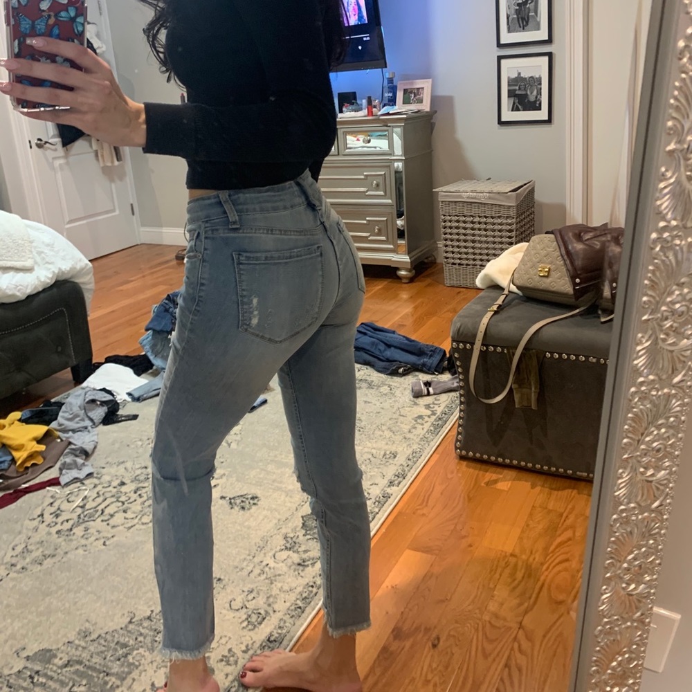 Lulus Josie light wash skinny jean NWOT